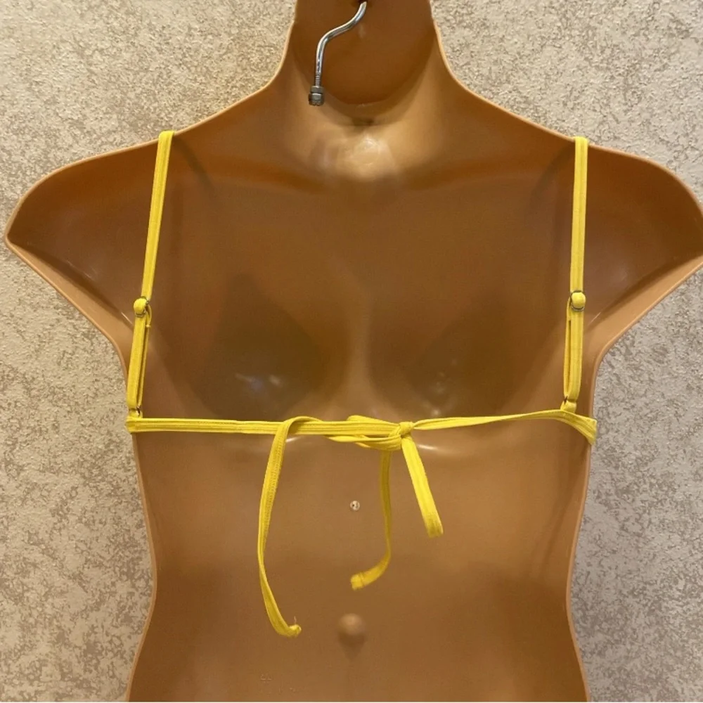 SHEIN Sunny Yellow Ribbed Bikini Top